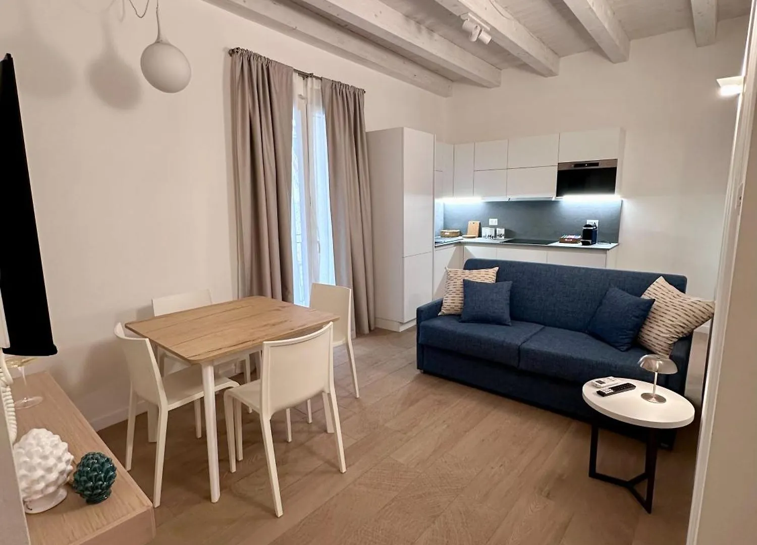 Nika Palermo Holiday House Apartmán